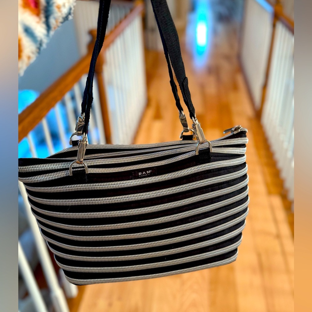 BAM Zipper chrome statement bag like new rocker chic